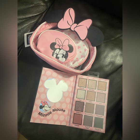 Minnie Mouse Gift Set 💝 - Picture 5 of 6